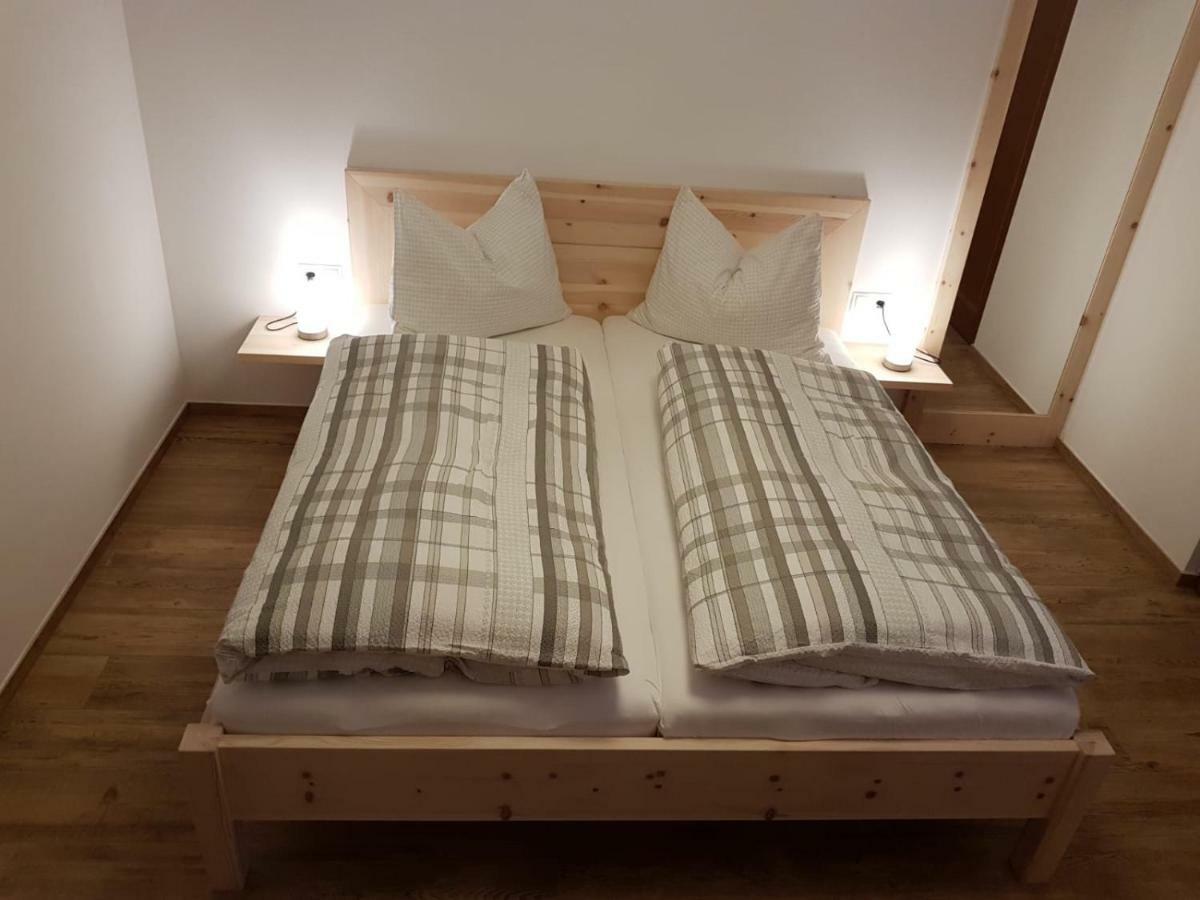 Schweinsteghof Urlaub Auf Dem Bauernhof Lejlighed Sarentino Eksteriør billede